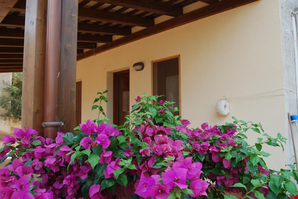 Vila Baglio Montoleone Castelluzzo Pokoj fotografie